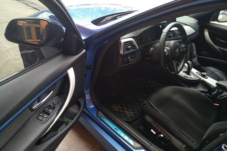 BMW 3 Series 2018 #12 BMW 3 Series 2018 car image #12