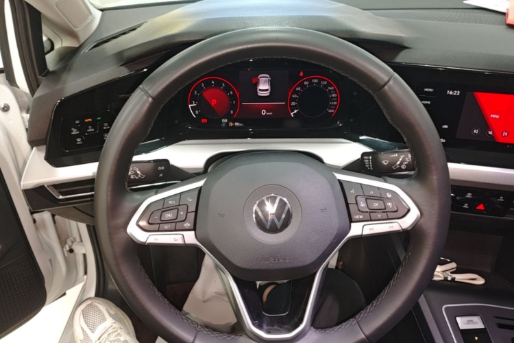 Volkswagen Golf 2022 #11 Volkswagen Golf 2022 car image #11