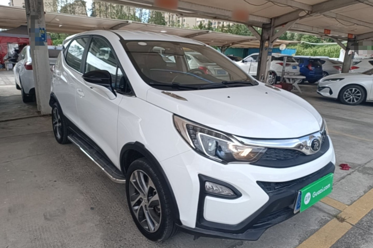 BYD Yuan 2017 #4 BYD Yuan 2017 car image #4