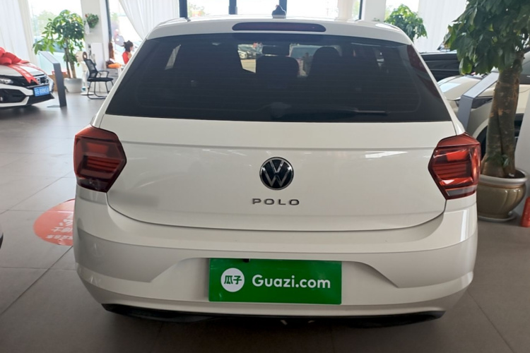 Volkswagen Polo 2021 car image #6