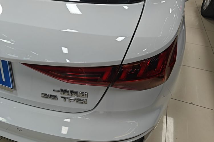 Audi A3 2024 car image #8