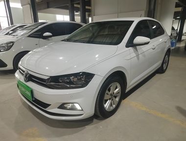 Volkswagen Polo 2023 Volkswagen Polo 2023 صورة سيارة