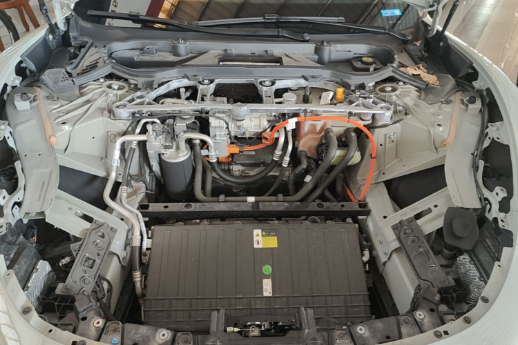MI SU7 2025 car image #22