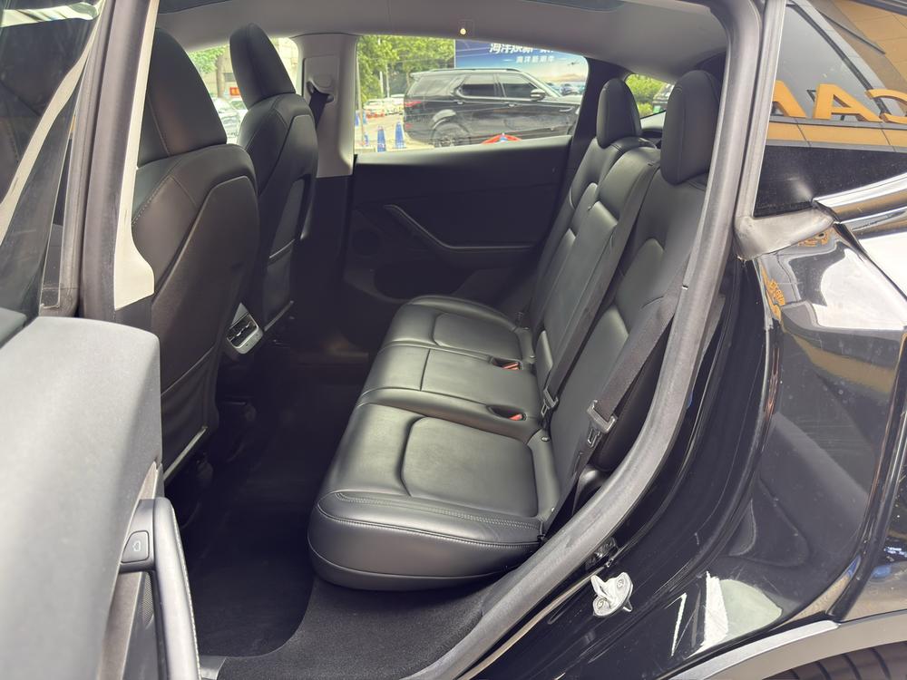 Tesla Model Y 2022 #29 Tesla Model Y 2022 car image #29