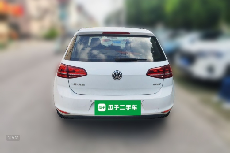 Volkswagen Golf 2017 car image #6