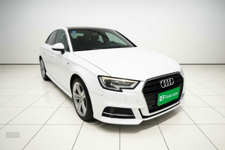 Audi A3 2019 #4 Audi A3 2019 car image #4