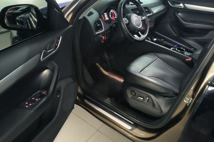Audi Q3 2016 #16 Audi Q3 2016 car image #16