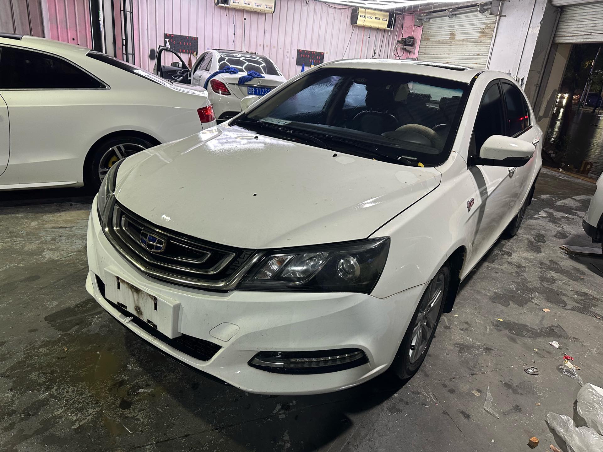 GEELY Emgrand 2017 GEELY Emgrand 2017 car image