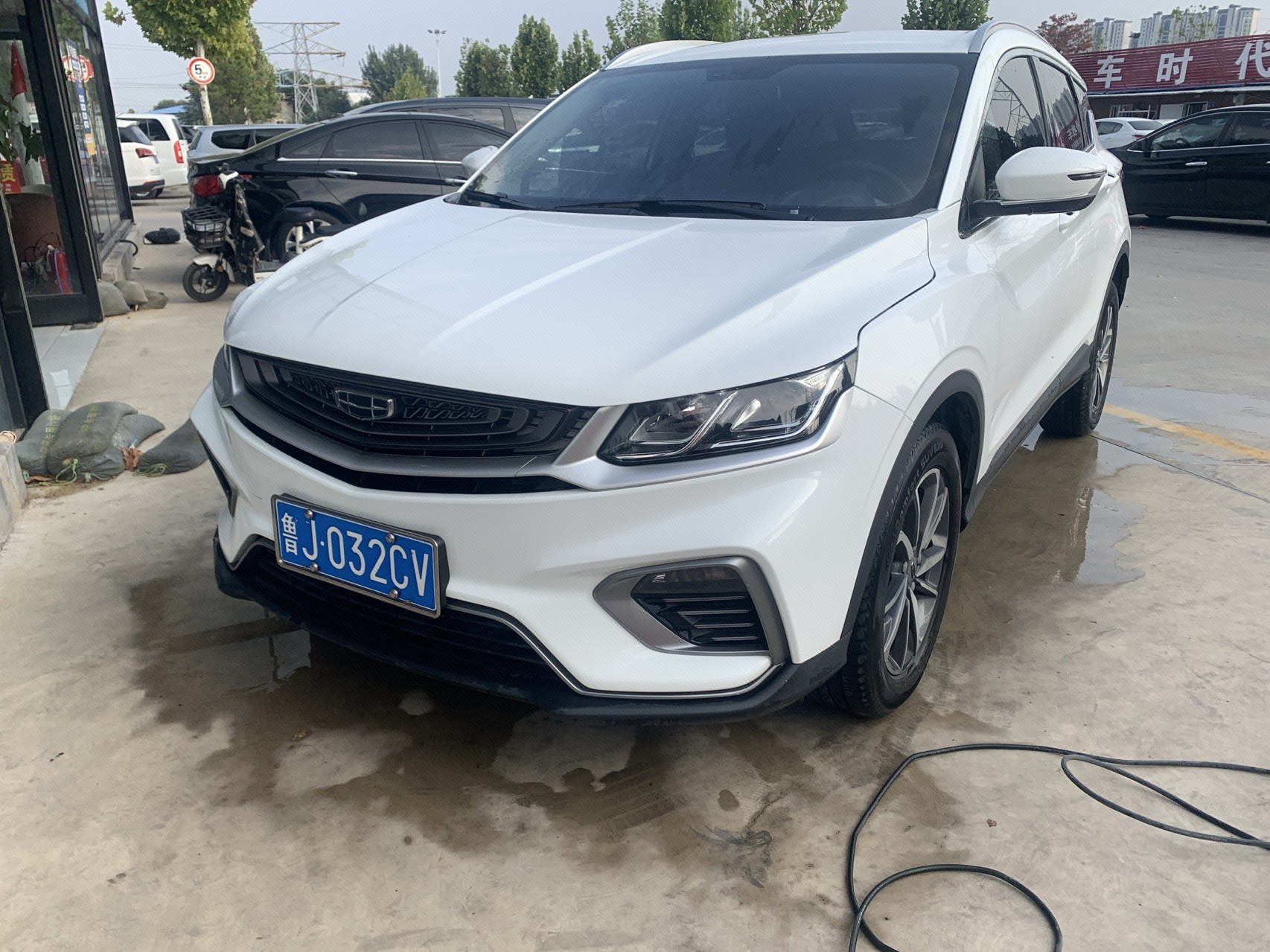 GEELY Coolray 2021 GEELY Coolray 2021 car image