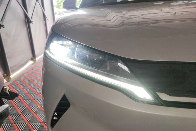 BYD YuanUP 2024 #8 BYD YuanUP 2024 car image #8