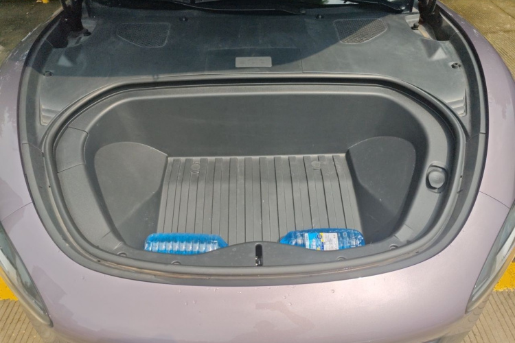 MI SU7 2025 car image #18