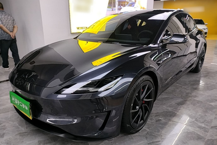 Tesla Model 3 2024 #2 Tesla Model 3 2024 car image #2