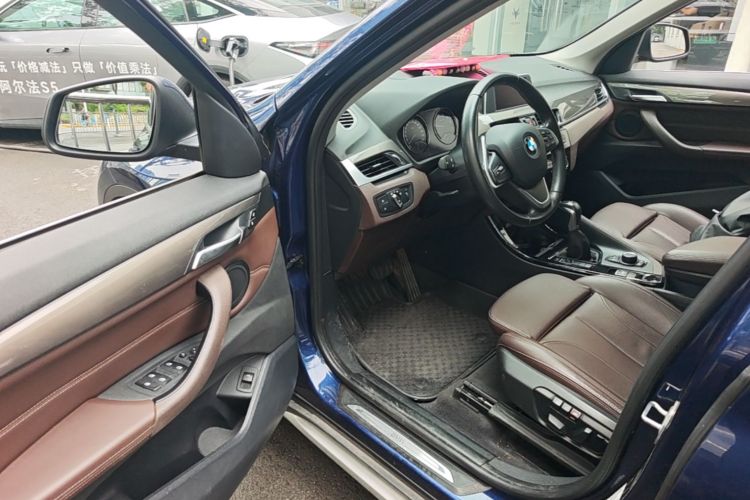 BMW X1 2019 car image #18