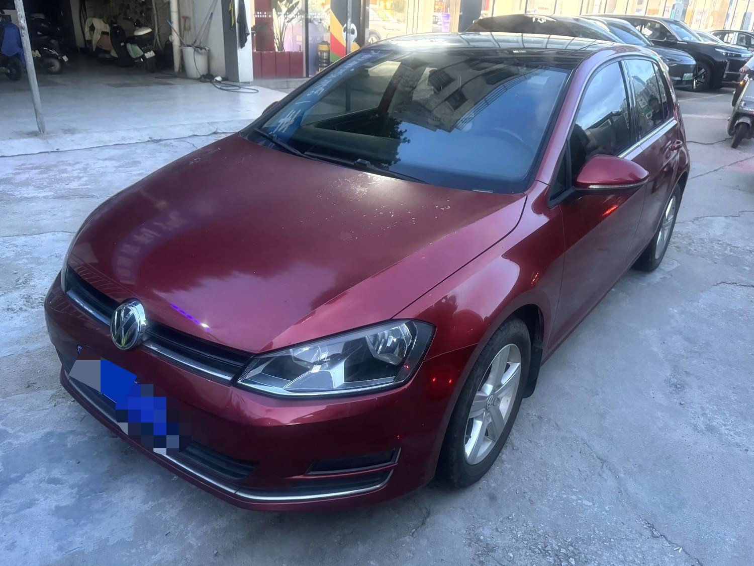 Volkswagen Golf 2014 Volkswagen Golf 2014 car image