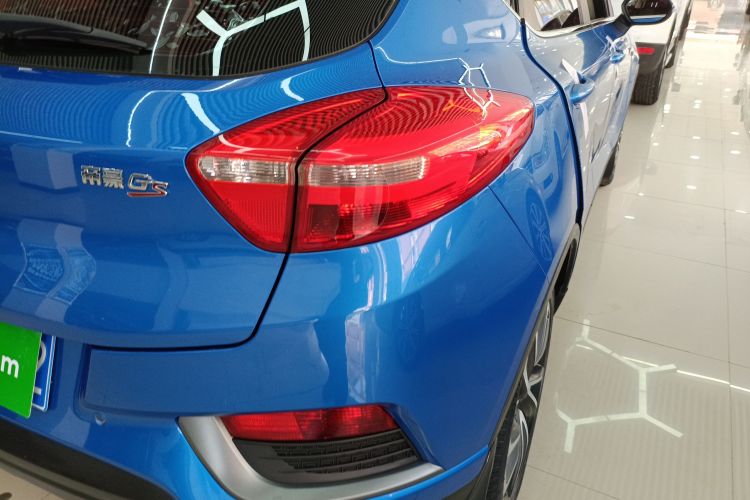 GEELY Emgrand GS 2017 صورة سيارة #8