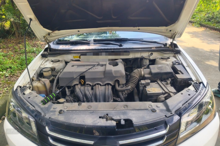 GEELY Emgrand 2015 car image #22