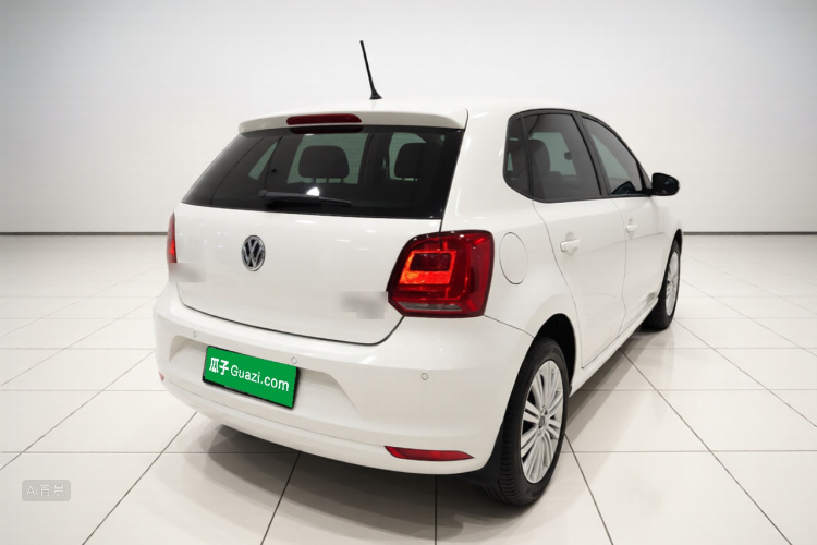 Volkswagen Polo 2018 car image #7
