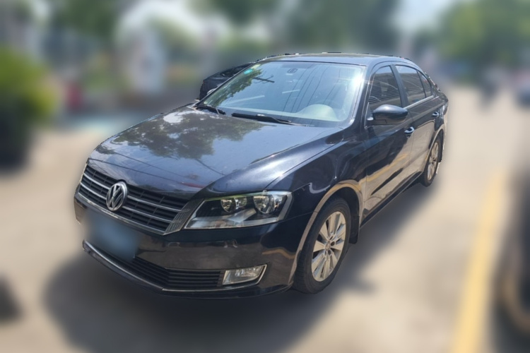 Volkswagen Lavida 2015 car image #2