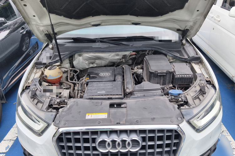 Audi Q3 2015 #22 Audi Q3 2015 car image #22