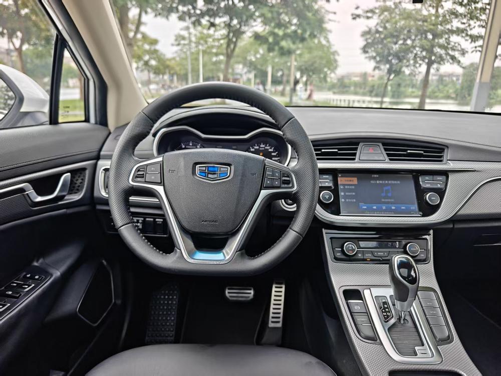 GEELY Emgrand GS 2018 #14 GEELY Emgrand GS 2018 immagine di auto #14