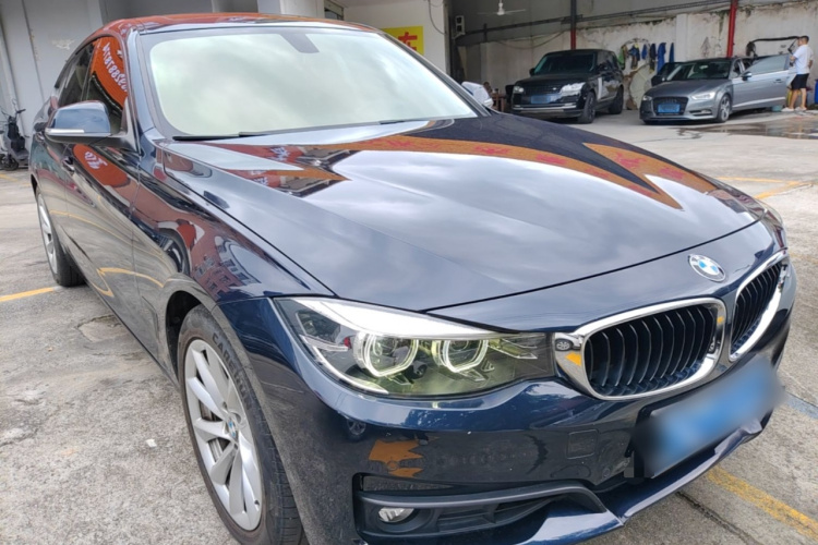 BMW 3 Series GT 2019 imagem de carro #4