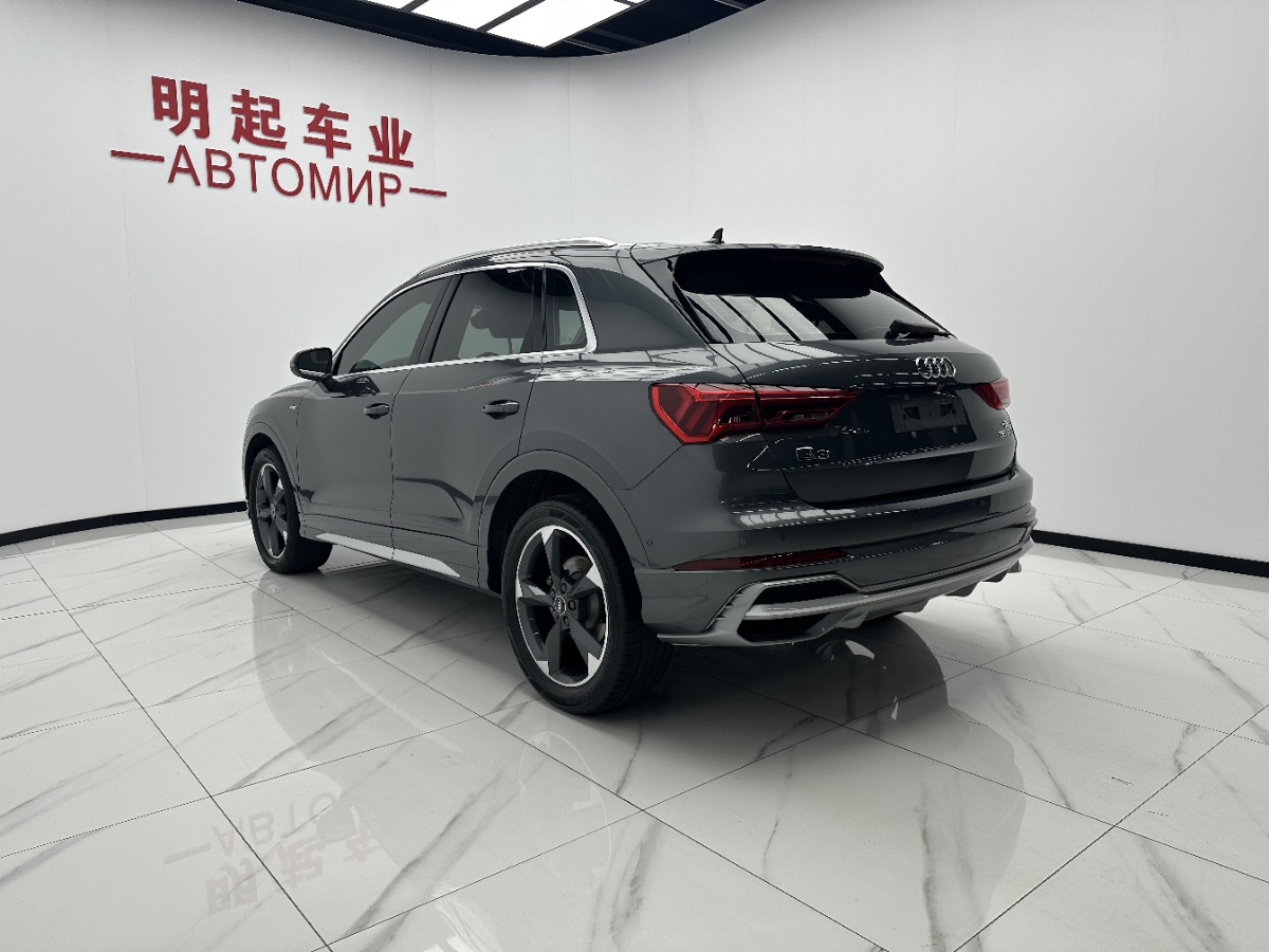 Audi Q3 2023 #8 Audi Q3 2023 car image #8