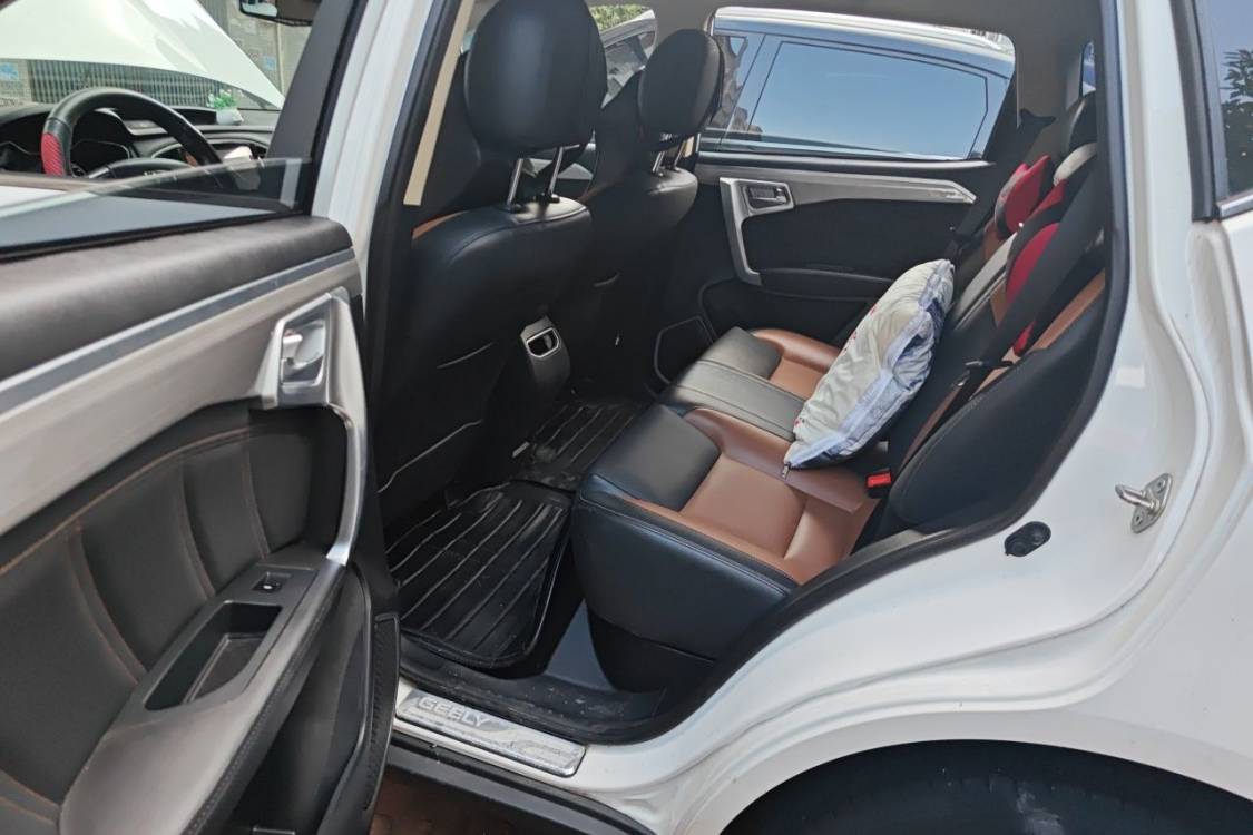 GEELY Vision X6 2017 car image #21