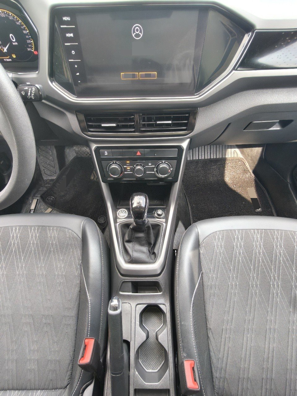 Volkswagen T-Cross 2023 #13 Volkswagen T-Cross 2023 car image #13