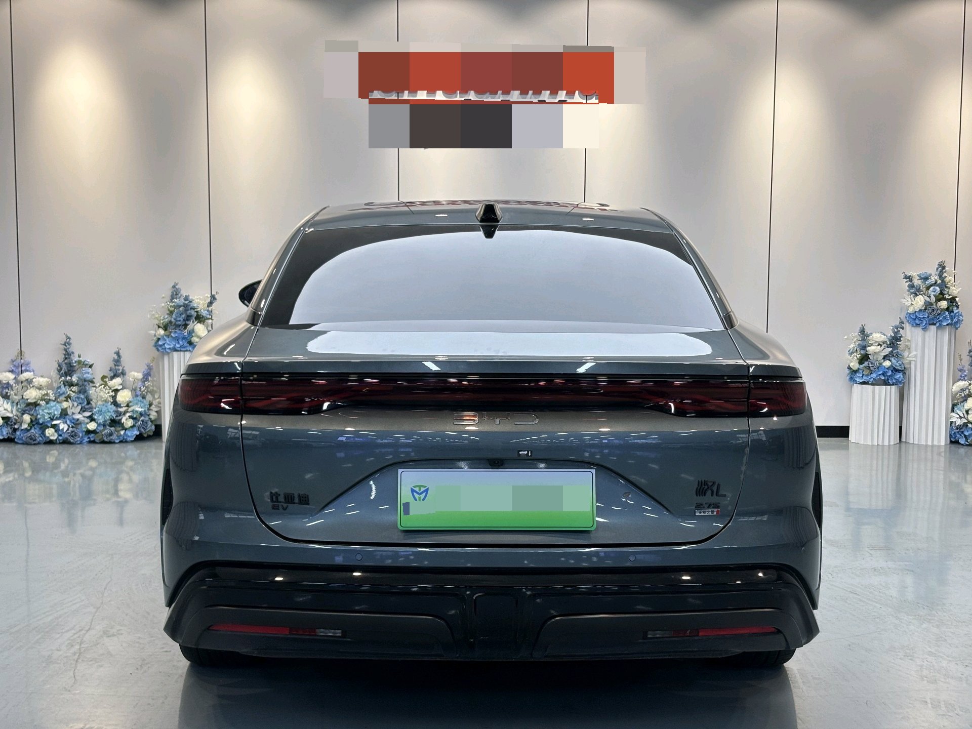 BYD HanL 2025 car image #8