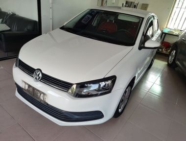 Volkswagen Polo 2019 Volkswagen Polo 2019 car image
