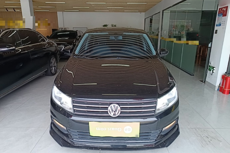 Volkswagen Santana 2018 image de voiture #3