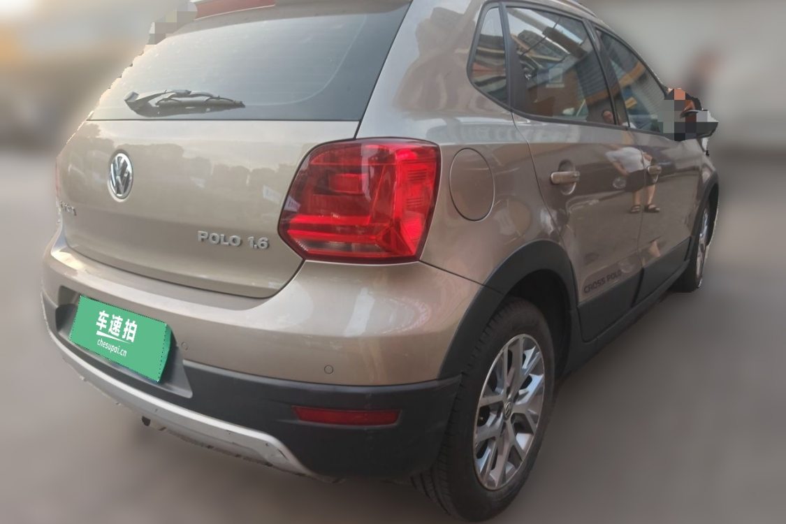 Volkswagen Polo 2014 car image #4