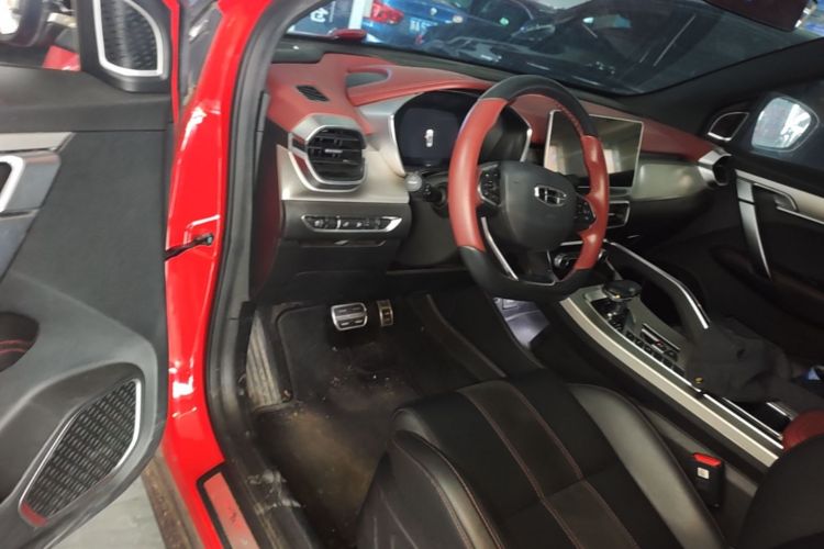 GEELY Coolray 2022 immagine di auto #16