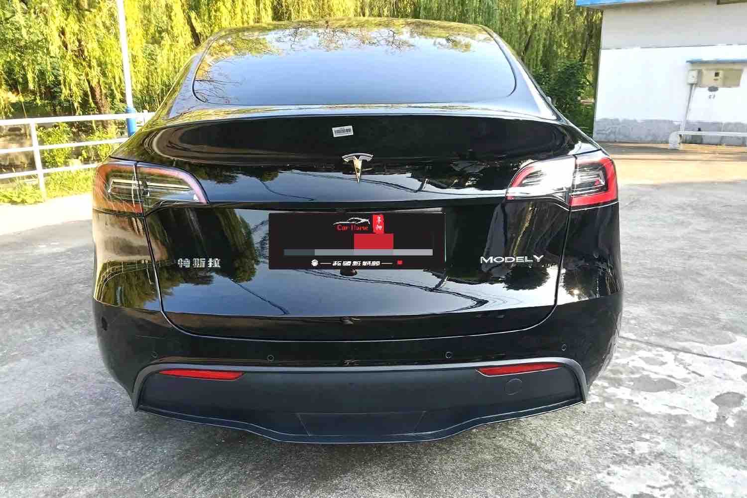 Tesla Model Y 2023 #7 Tesla Model Y 2023 car image #7