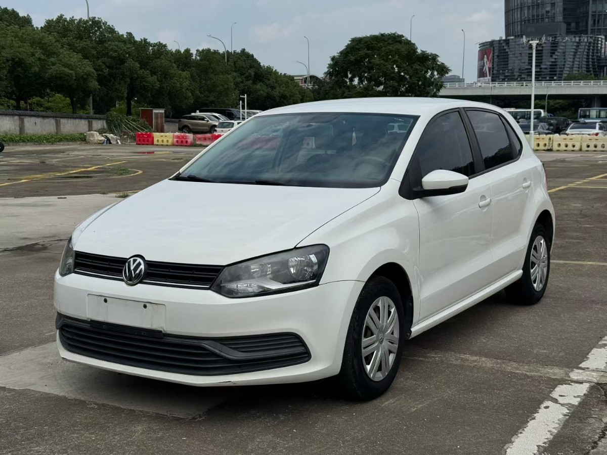 Volkswagen Polo 2017 Volkswagen Polo 2017 car image
