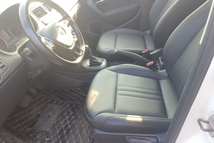 Volkswagen Polo 2017 #15 Volkswagen Polo 2017 car image #15