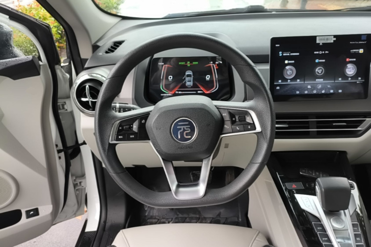 BYD Yuan Pro 2021 car image #11