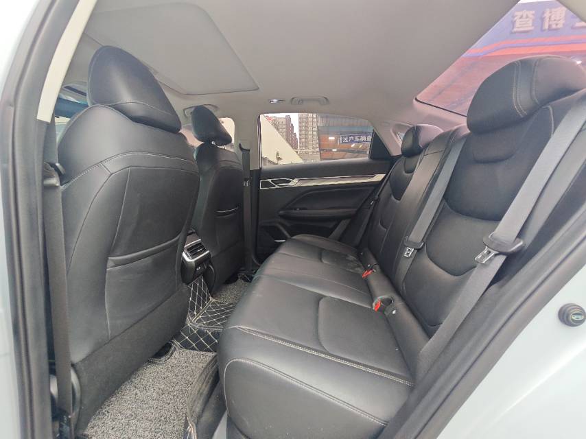 GEELY Emgrand L HiP 2023 car image #11