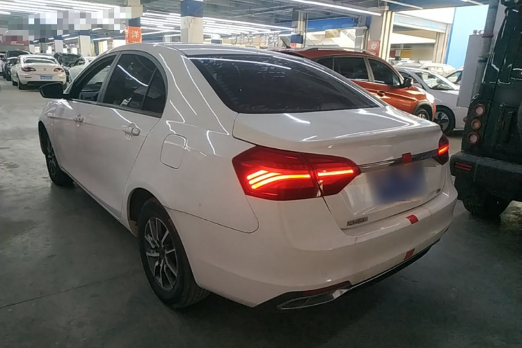 GEELY Emgrand 2019 #5 GEELY Emgrand 2019 car image #5