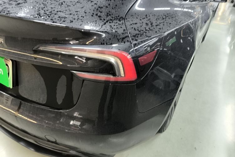 Tesla Model 3 2024 car image #8
