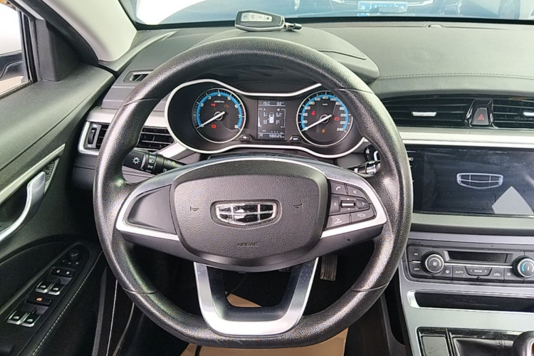 GEELY Emgrand 2020 #11 GEELY Emgrand 2020 car image #11