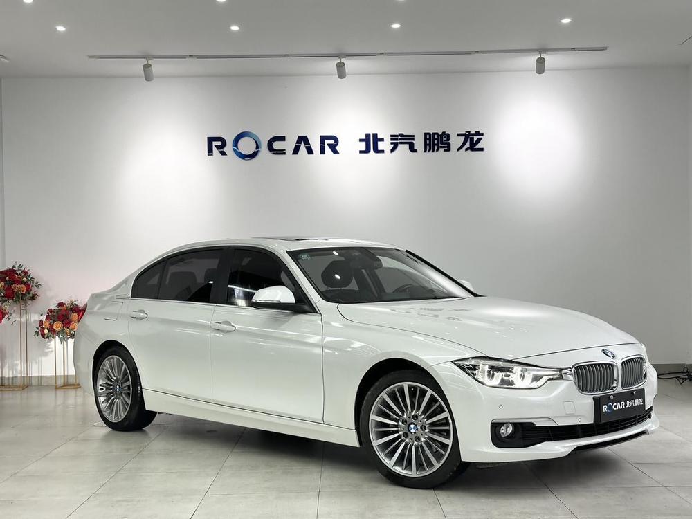 BMW 3 Series 2019 #3 BMW 3 Series 2019 car image #3