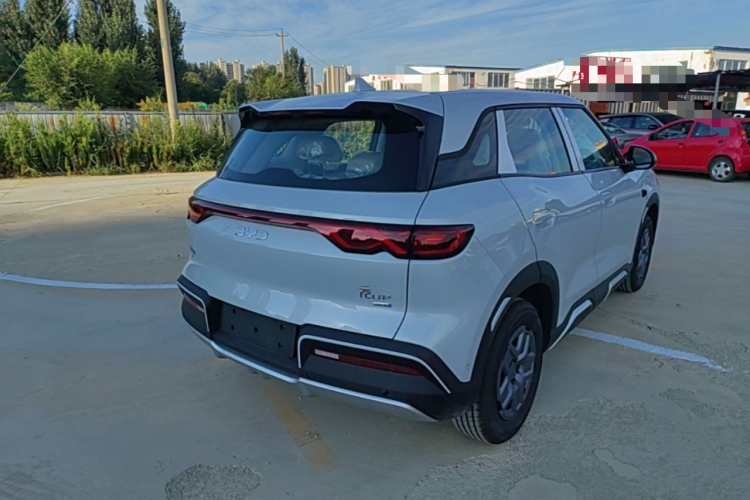 BYD YuanUP 2026 #7 BYD YuanUP 2026 car image #7