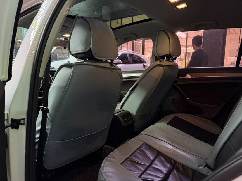 Volkswagen Golf 2016 car image #5