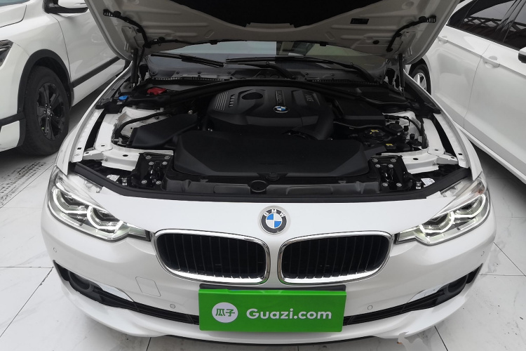 BMW 3 Series 2017 #20 BMW 3 Series 2017 car image #20