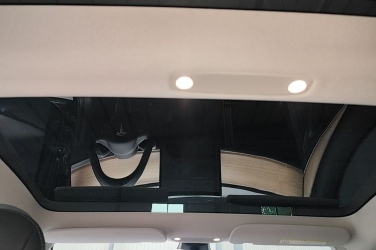 Tesla Model 3 2022 #18 Tesla Model 3 2022 car image #18