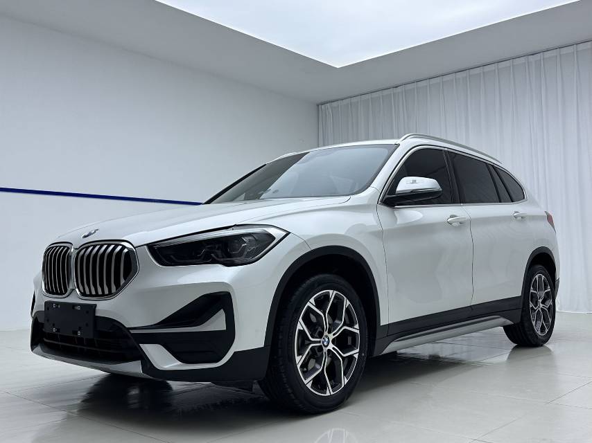 BMW X1 2022 car image 