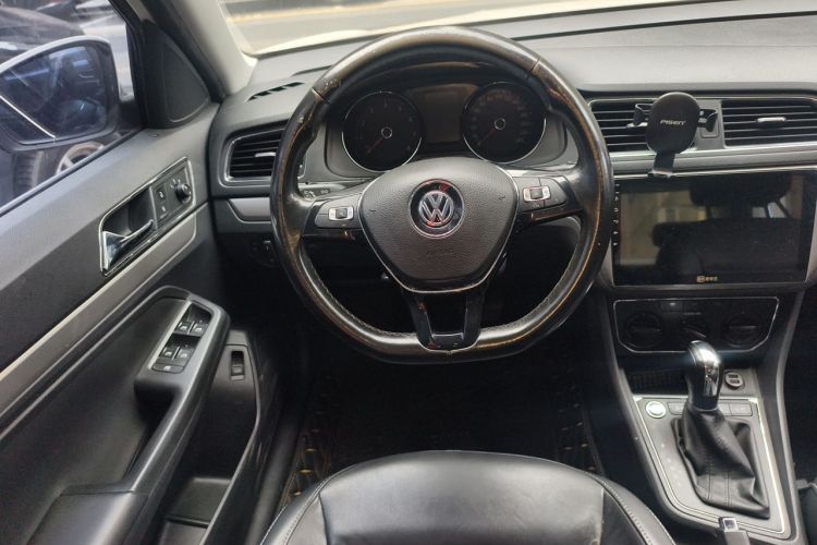 Volkswagen Lavida 2017 #15 Volkswagen Lavida 2017 car image #15