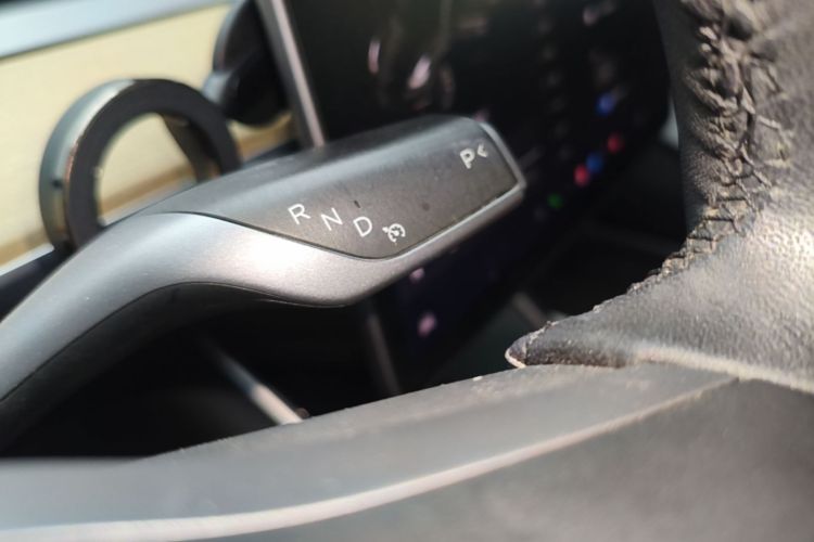 Tesla Model 3 2020 #14 Tesla Model 3 2020 car image #14