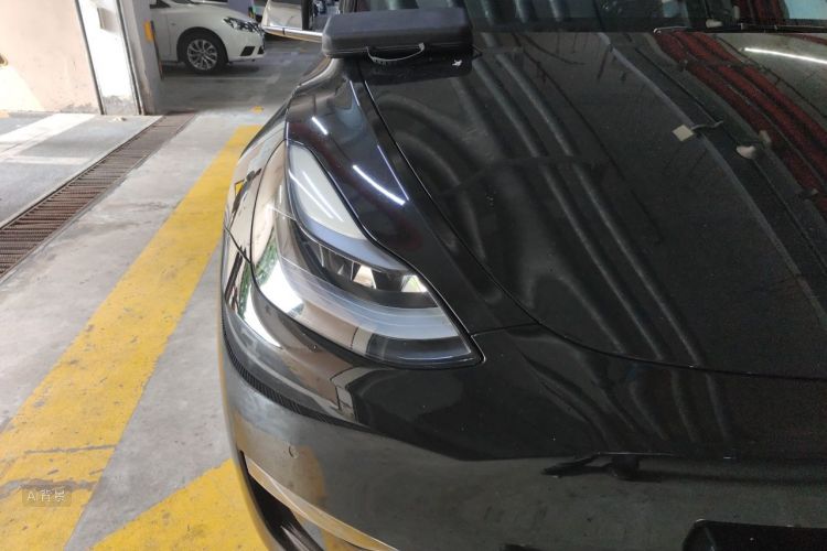 Tesla Model Y 2021 #8 Tesla Model Y 2021 car image #8